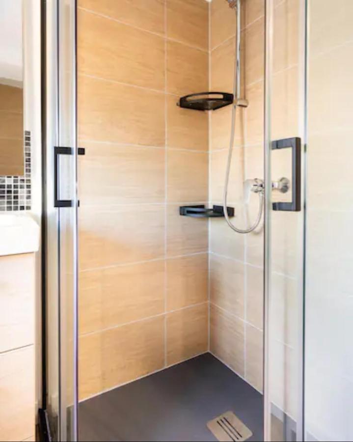 Appartement T2- Le Bon Accueil / Wifi / Parking Angouleme Bagian luar foto
