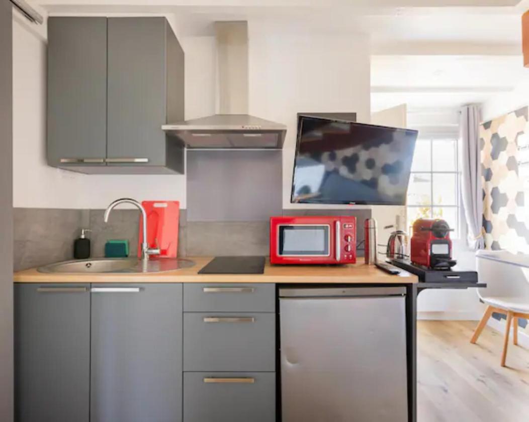 Appartement T2- Le Bon Accueil / Wifi / Parking Angouleme Bagian luar foto