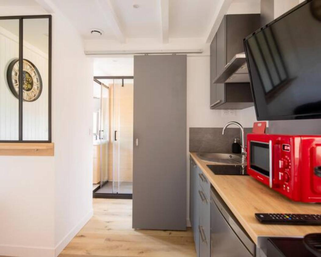 Appartement T2- Le Bon Accueil / Wifi / Parking Angouleme Bagian luar foto
