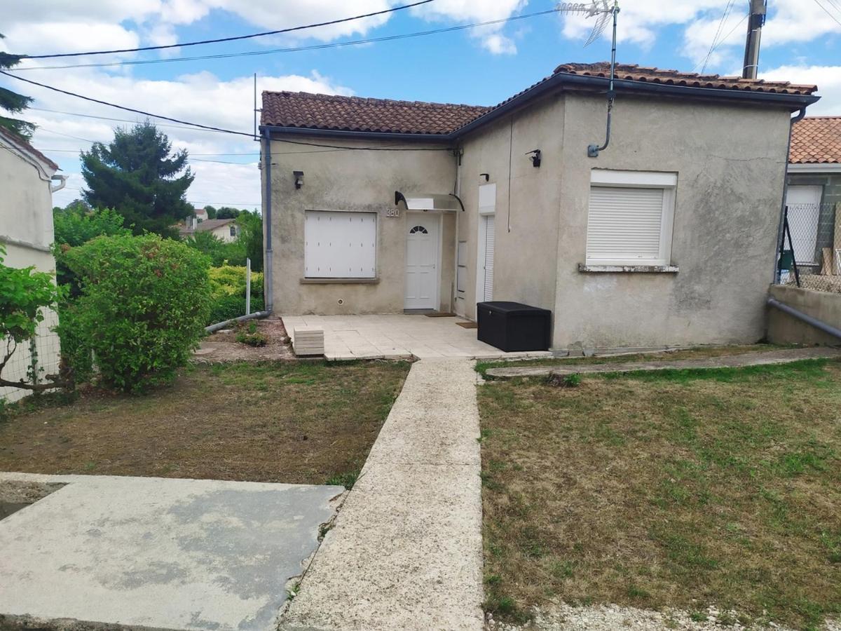 Appartement T2- Le Bon Accueil / Wifi / Parking Angouleme Bagian luar foto